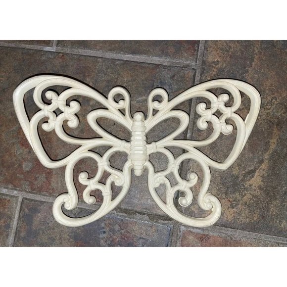 Vintage Homco 17x14 Faux Rattan Plastic Wall Mirror Decor USA Octagon and Butter - Picture 2 of 5